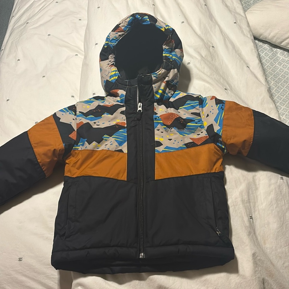 Boys / Columbia / winter jacket / xxs